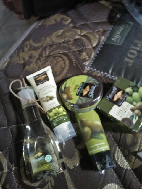 Herborist Zaitun Series (myk 150, Ff 80, Sabun Batang, Lulur 100, B Butter Zaitun)