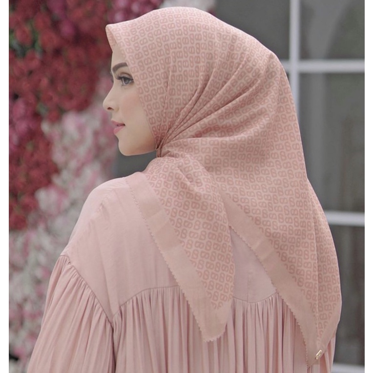 

SOLD.. Tapis Peach Buttonscarves New. Jangan di CO☺️