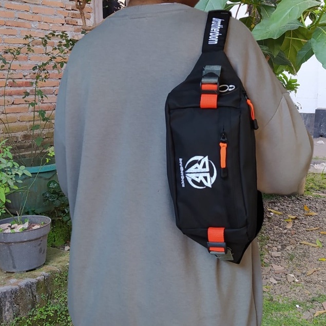 Tas slempang selempang WaistBag Pria Gaul Terbaru bisa pinggang dan bahu TNF the nort face