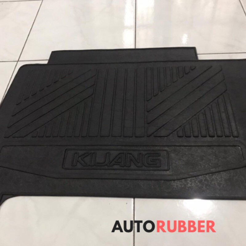 Karpet Lantai Karet Toyota Kijang Kapsul Tengah