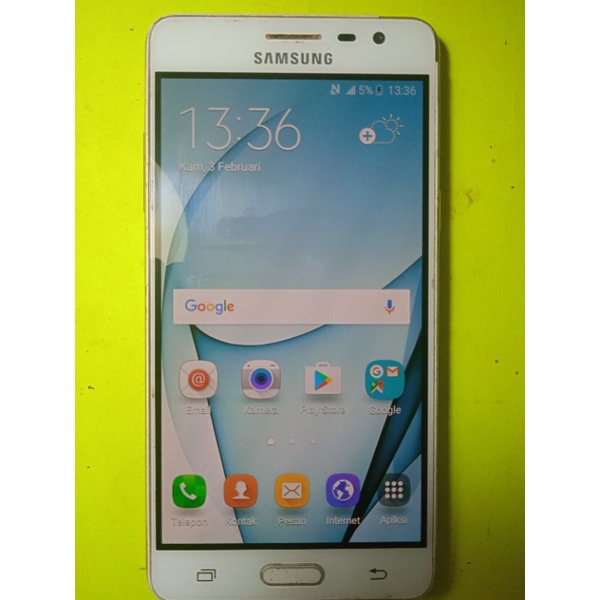 Hp second Samsung  Galaxy J3 Pro ram 2gb normal jaya