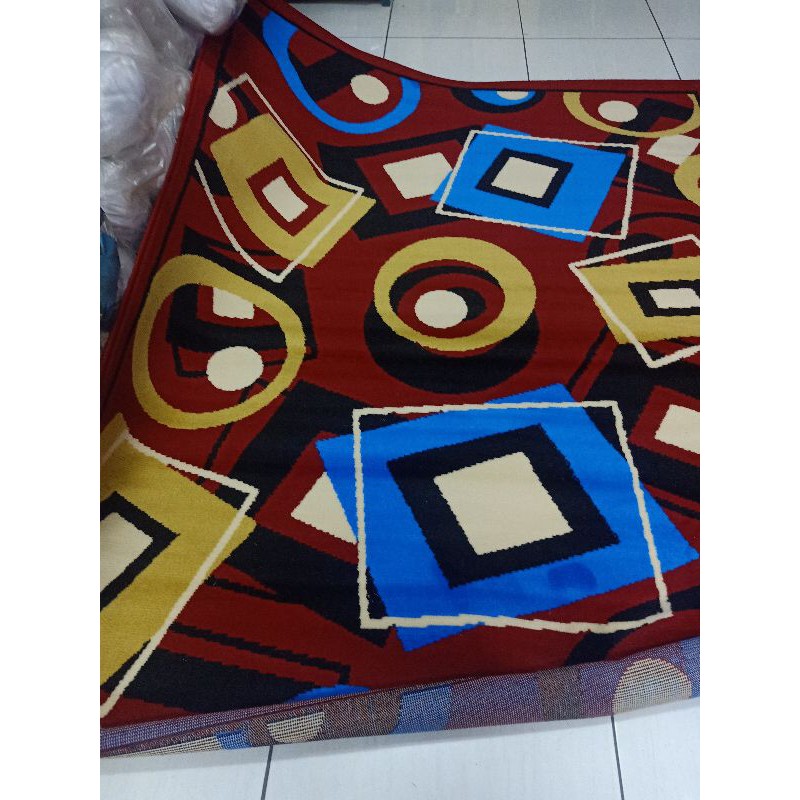 Karpet Permadani Moderno Lantai Quality