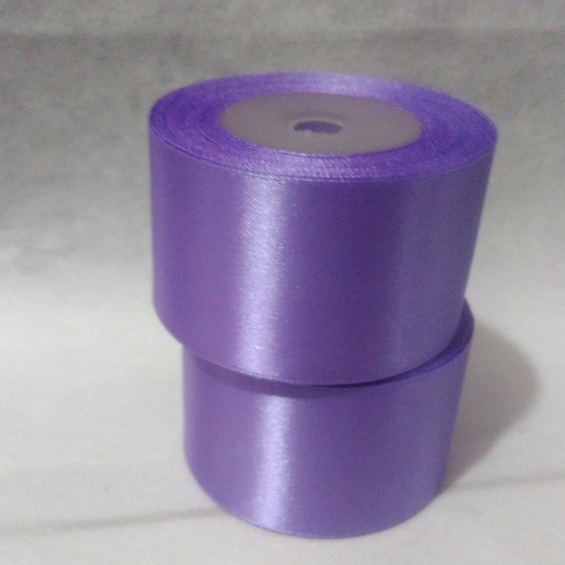 

Pita Satin Ukuran 2 inch/5cm Per Roll