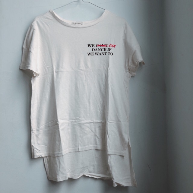 PRELOVED kaos putih lengan pendek PLAY ZARA PADINI PRELOVED kaos putih lengan pendek PLAY ZARA PADINI