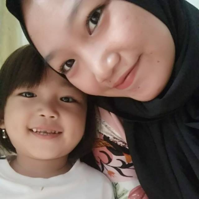 anggunaprishilia