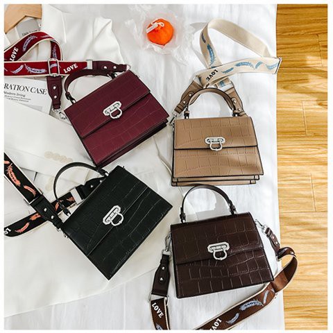 (2PC BISA IKG)GTBI99884806 New Arrival  !!!  Tas Selempang  Tas Wanita Import  Premium Terbaru