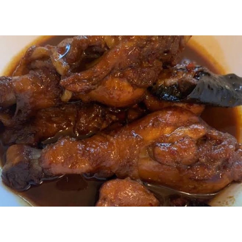 

SEMUR AYAM BETAWI (READY) 4 POTONG