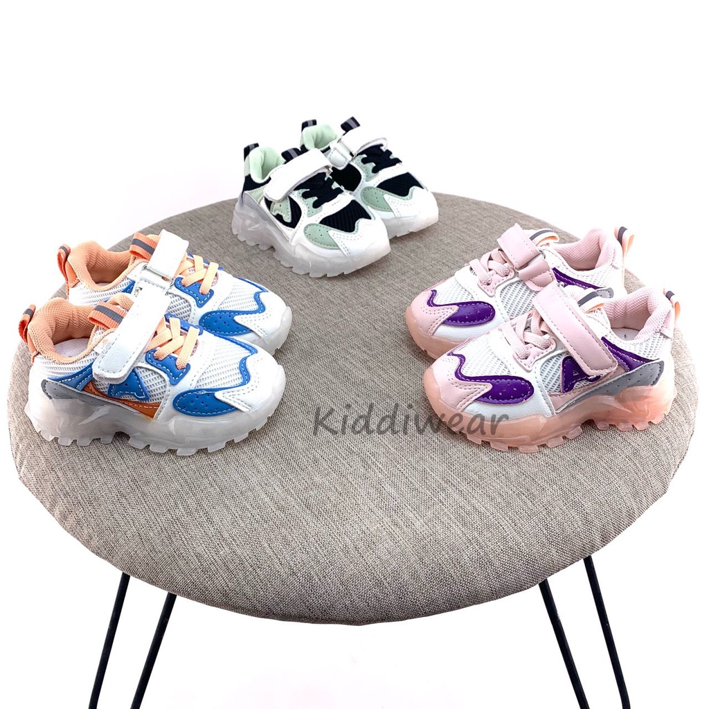 (Kiddiwear)Sepatu Sneaker anak / Sepatu Anak Casual Import Usia 1-5 Tahun MBK03