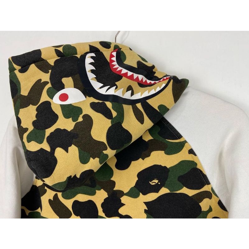 HOODIE CASUAL BAPE CAMO SECOND - THRIFT BRANDED SECONDHAND MURAH -THRIFTING PRELOVED CASUAL