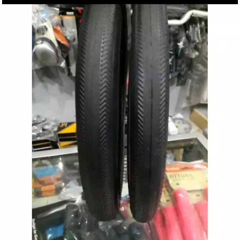 BAN LUAR SEPEDA LIPAT. FOLDING. SELLY 16X1.35 16 x 1.35 HUNG A