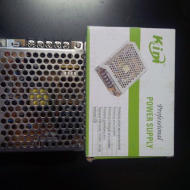 Seinz Trafo 5A / adaptor / power supply 5A 12V CCTV LED Strip