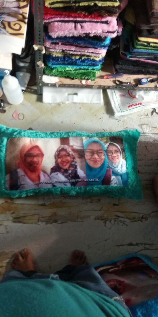 [ Bisa Cod] Bantal Foto Murah Cepat Rasfur Velboa  Cinta Custom Request Kado Ultah Souvenir Hadiah