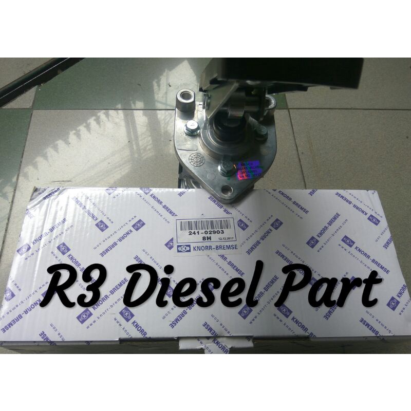 Brake Valve Mitsubishi Fuso