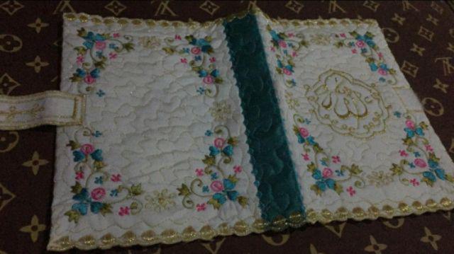 Sampul Buku Yasin Model Antik