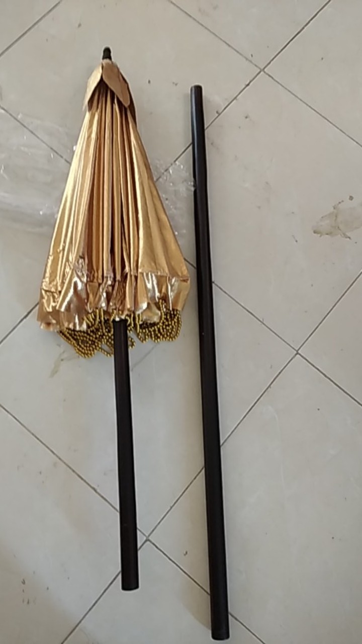 Payung Geulis Lame Emas Polos D84cm Gagang Panjang 180cm