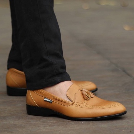 DEROSA|Sepatu Pantofel Kulit Sapi Asli Formal Pria Kerja Santai Nongkrong Gaya Derosa Original Cevany