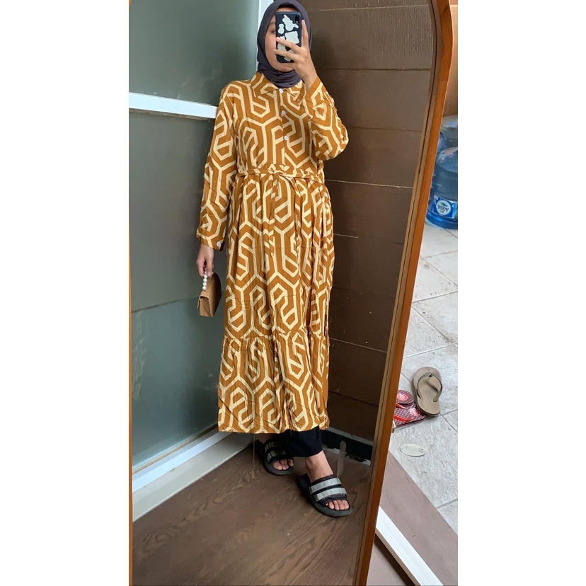 Orimoza Maxi Dress Wanita Rayon Crinkle Busui-MIDI ZAYRA KUNYIT