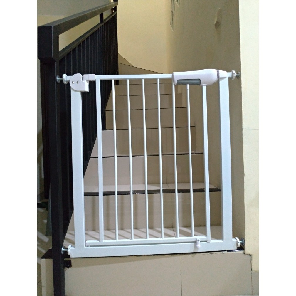 BD01 BABY SAFETY DOOR GATE PINTU PAGAR PENGAMAN PEMBATAS UNTUK ANAK BAYI DI TANGGAL KAMAR MANDI DAPU