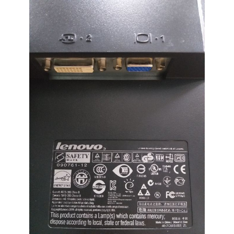 Monitor LCD 17 inch  kotak