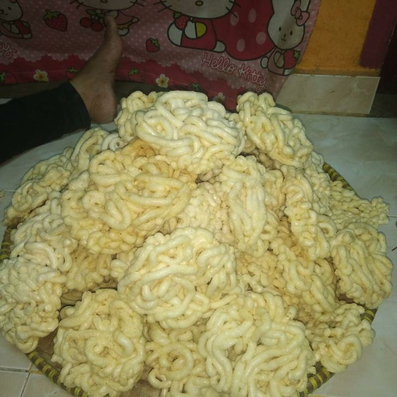 

KERUPUK & KEMPLANG KHAS DUSUN LEMBAK SUMATERA SELATAN