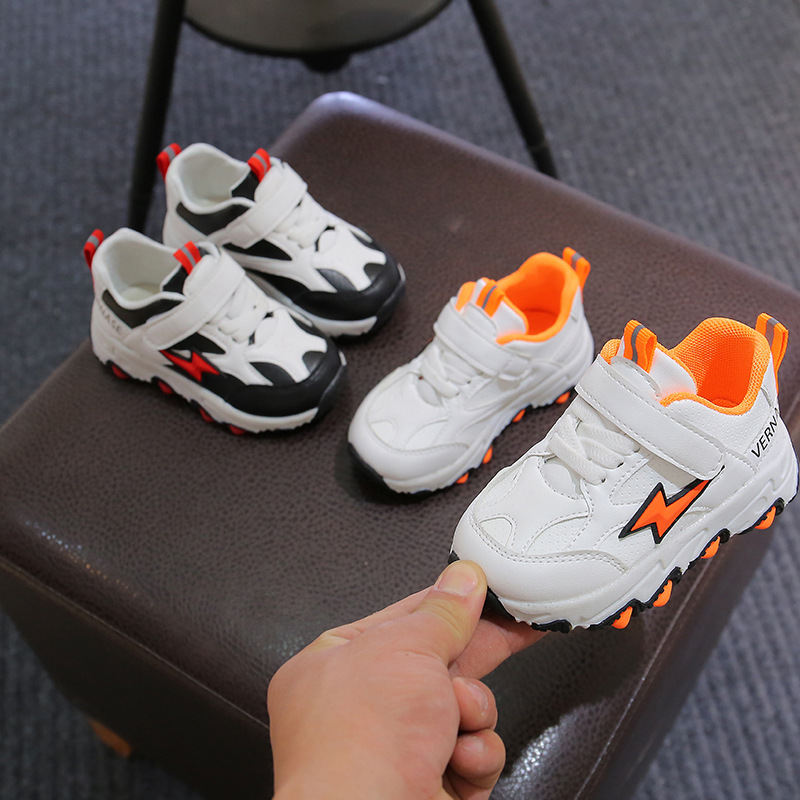 Sepatu sneakers import anak terbaru gaya sneakers keren