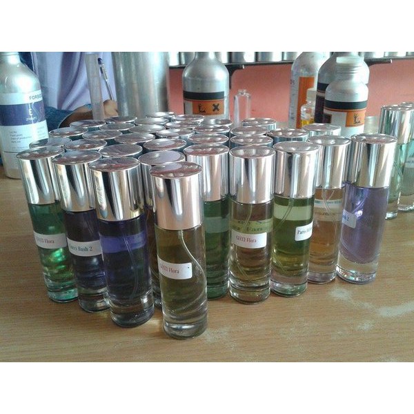 Man Perfume Parfum Pria Laki Laki - Aroma Segar Sepanjang Hari - 15ml