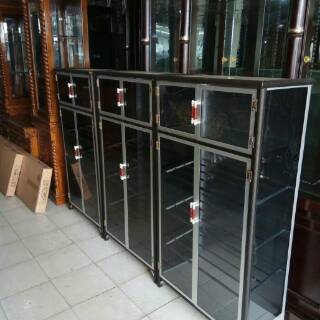 Rak Sepatu Sandal Lemari Aluminium Full Kaca Riben Rak Sepatu Sandal Lemari Aluminium Full Kaca Riben