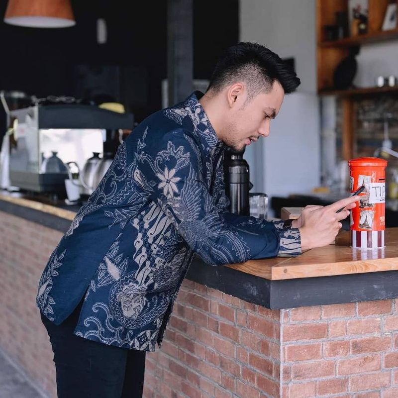 Batik Pria Premium Full Furing Bahan Katun Halus / Kemeja Batik Pria Original Solo Premium Lapis Furing Halus / Batik Original Solo Sragenan Premium / Batik Pria Modern Terbaru Premium Lapis Furing Halus