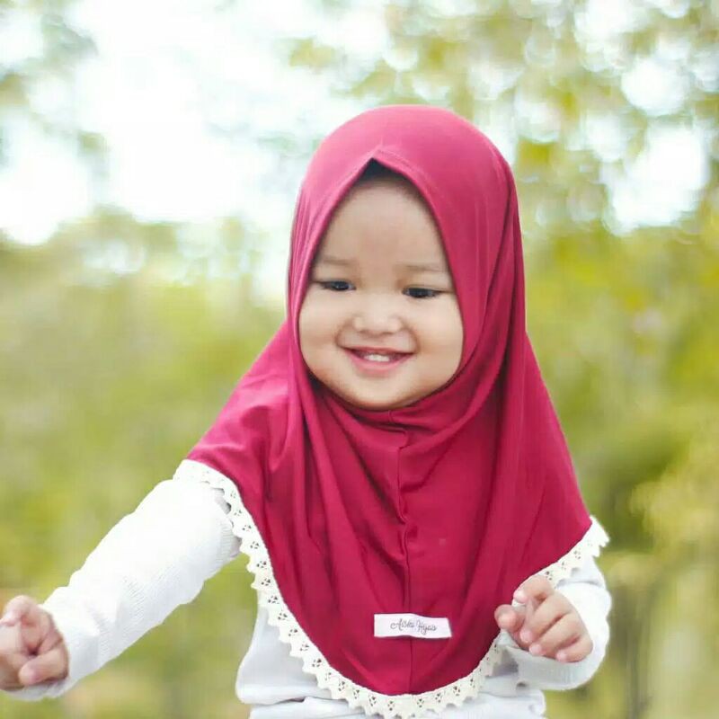 Hijab/jilbab renda anak tepi kids 0-1 th/kids anak/jilbab instan anak