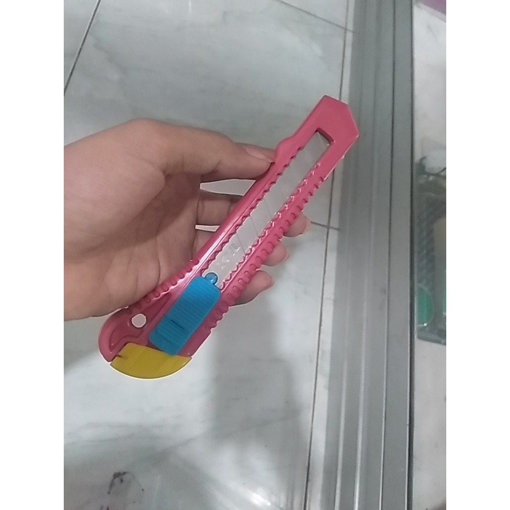 

SILET CUTTER KATER POTONG MURAH BESAR GEDE FREE ONGKIR