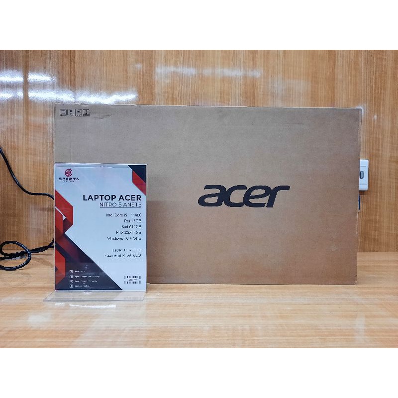 Laptop Gaming Acer Nitro 5 AN515 57 58UZ Core i5 11400H Ram 8GB RTX3050 4GB Ssd 512GB Packing Kayu