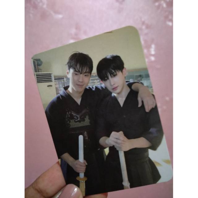 [BOOKED] SHOWNU WONHO UNIT KENDO PHOTOCARD