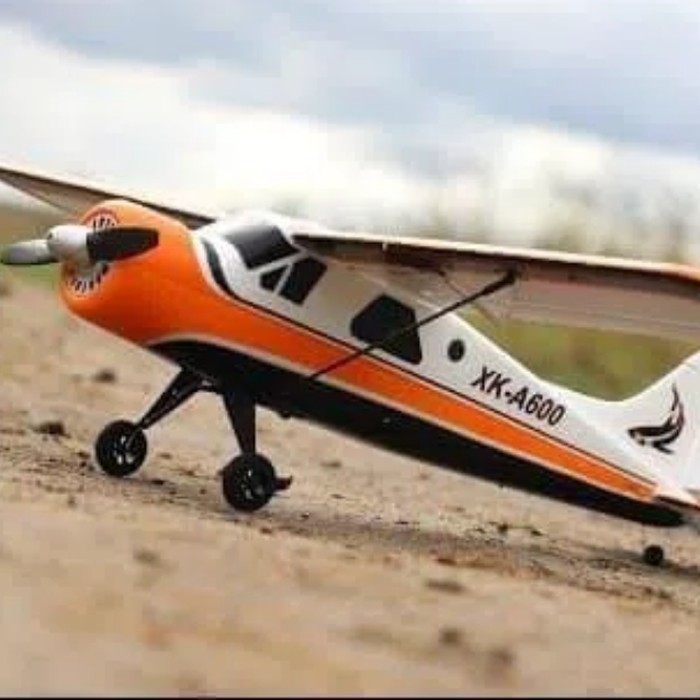 RC HELICOPTER XK