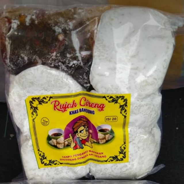 

Cireng bumbu rujak