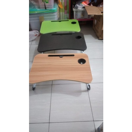 

Meja Laptop