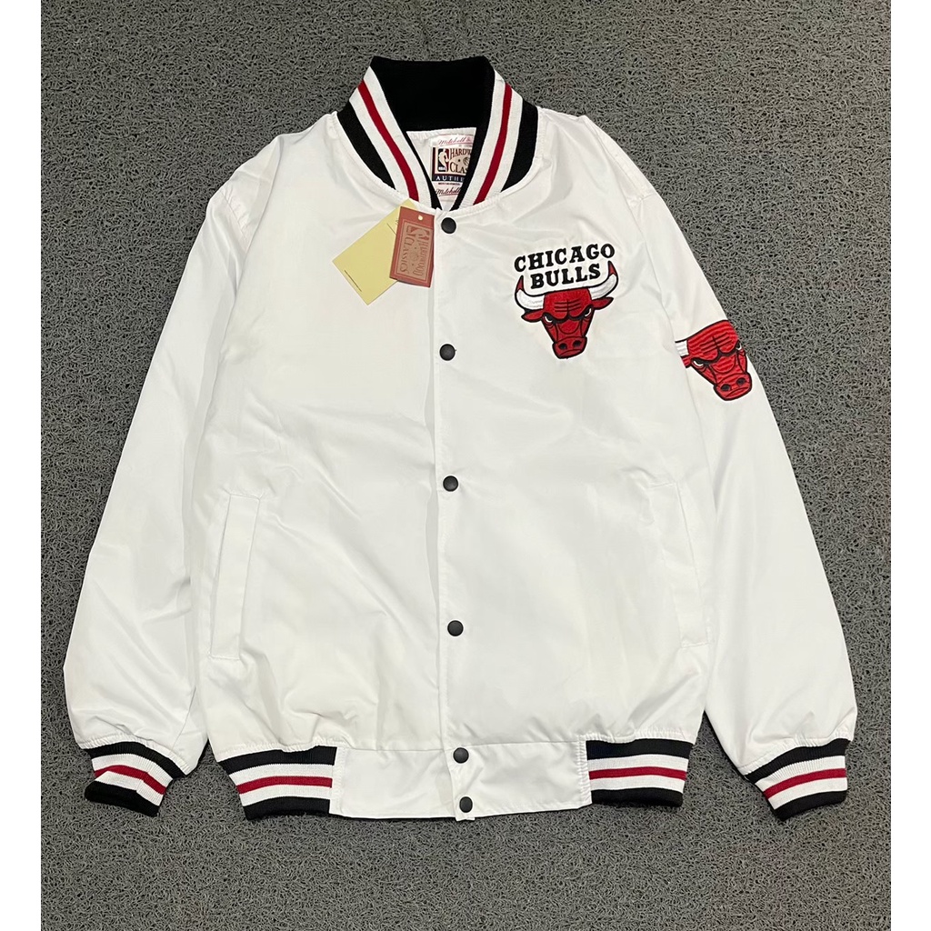 ( Super Premium ) Jaket Varsity Chicago Bulls Unisex Full Bordir Tag &amp; Label Original