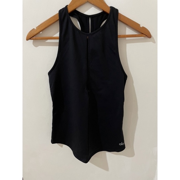 Alo Yoga Aloyoga Heart Center Fitted Black Tank Preloved