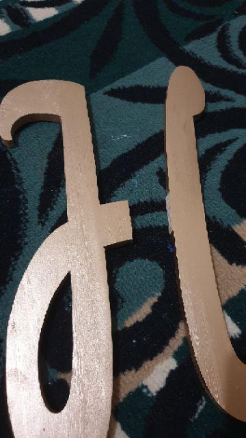 Huruf Inisial Nama Kayu Jati Belanda Ukuran Besar