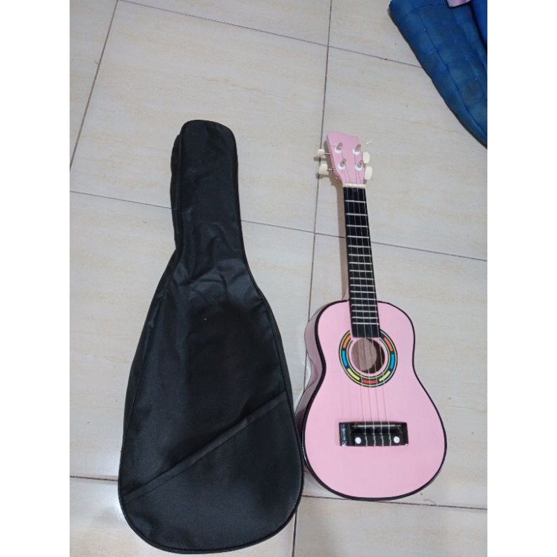 Ukulele senar4 dan senar3/ukulele murah bonus pic