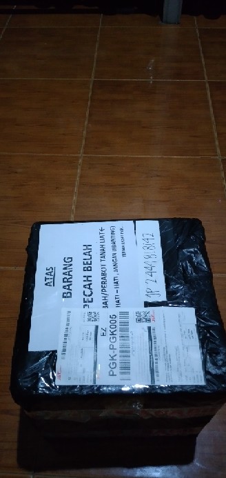 Teko Jamu Besar Panci Jamu Gerabah Tanah Liat