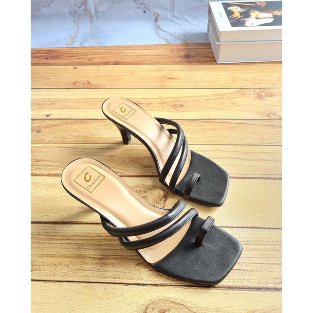 ABBUSHOES NL 01 haig hell silang jempol minul 7cm