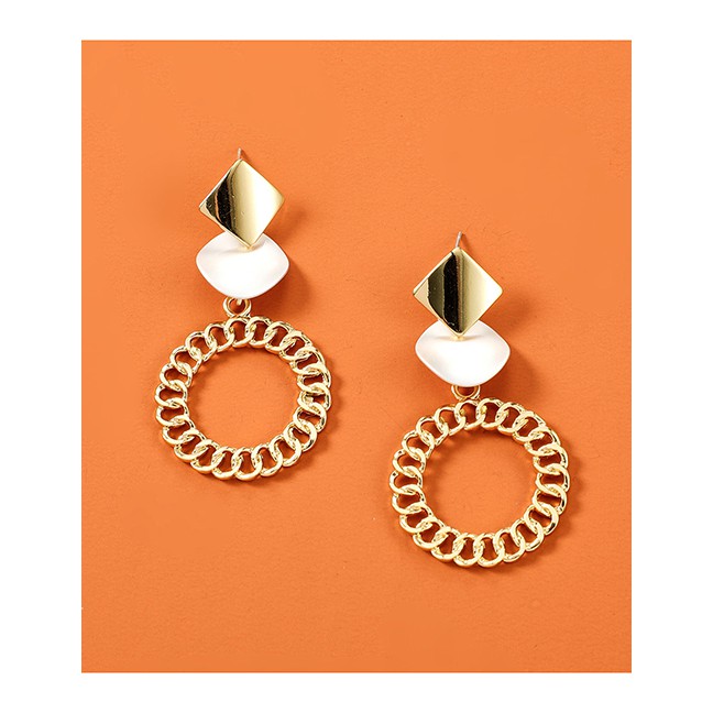 LRC Anting Tusuk Fashion Gold Color Generous Chain Circle Hollow Metal Earrings P51309