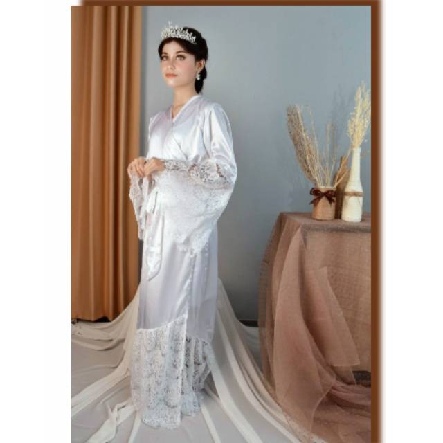 Kimono Bride / Kimono Hijab / Kimono Lace / Kimono Makeup Elsie Robe
