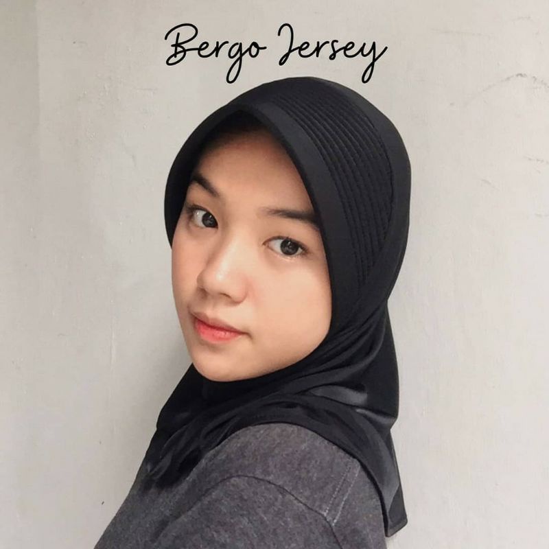 Jilbab Hijab Kerudung Bergo Instan Daily Pet Hamidah Jersey Antem Terbaru Murah