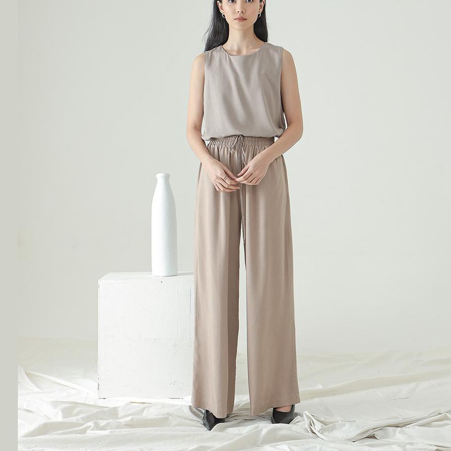 APC 591 Kano - Sand Hill - Celana panjang rayon warna beige dengan kantong dan pinggang karet - Isti
