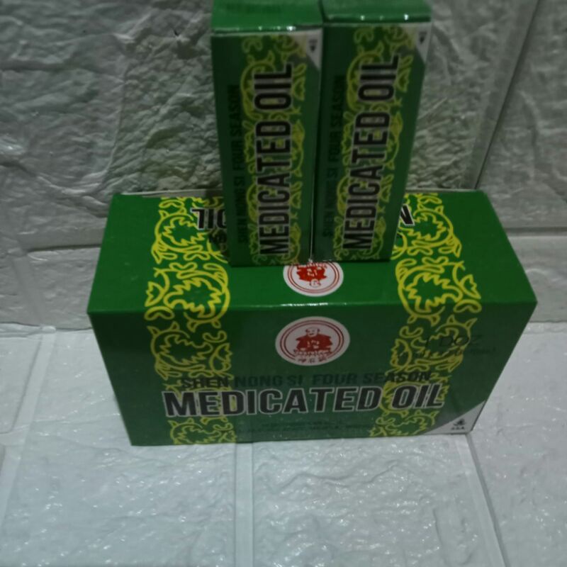 MEDICATED OIL FOUR SEASON MELEGAKAN NAFAS HIDUNG TERSUMBAT 5ML