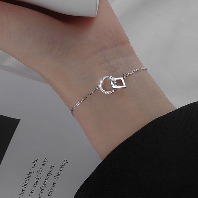 Gelang Bangle S925 Silver Titanium Steel Bentuk Geometris Aksen Kristal Berlian Untuk Wanita