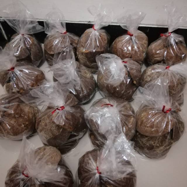 

Gula aren asli candiroto temanggung