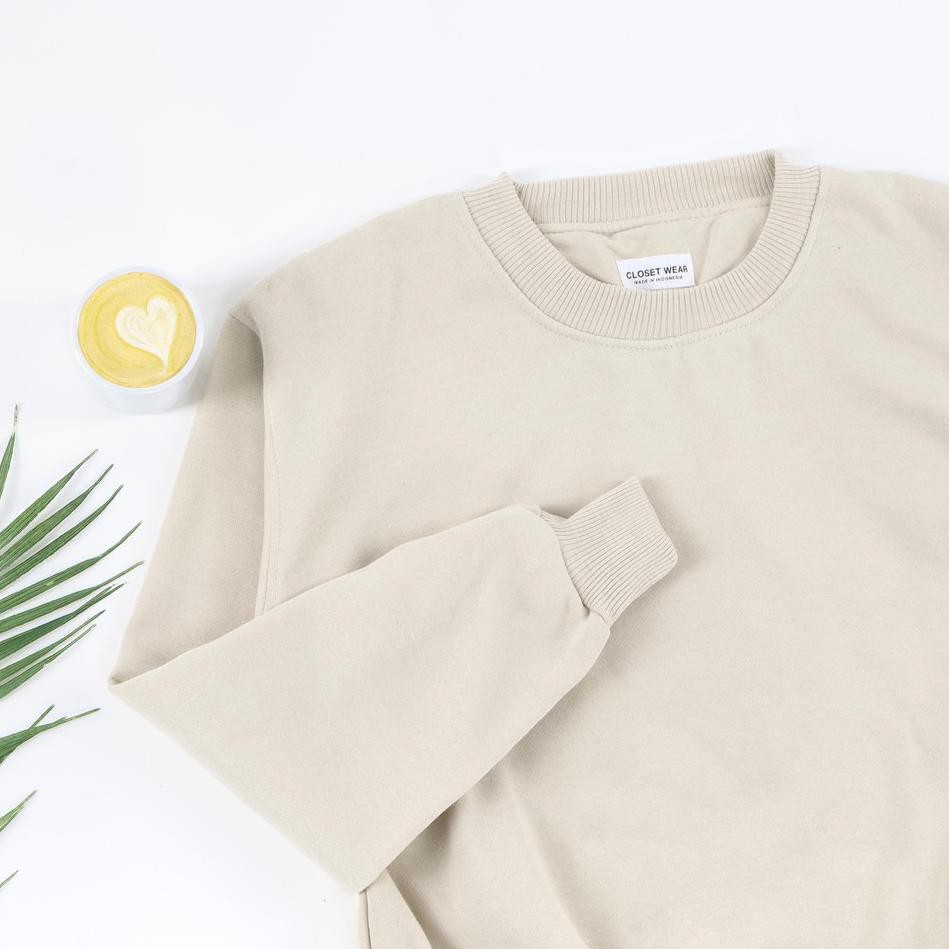 ◄ CLOSETWEAR BASIC SWEATER POLOS CREAM ➽