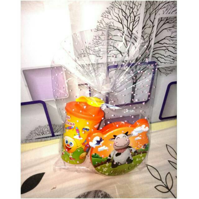 PARCEL ULANG TAHUN / SOUVENIR ANAK TEMPAT MAKAN DAN BOTOL MINUM / PAKET SOUVENIR / SOUVENIR ULTAH